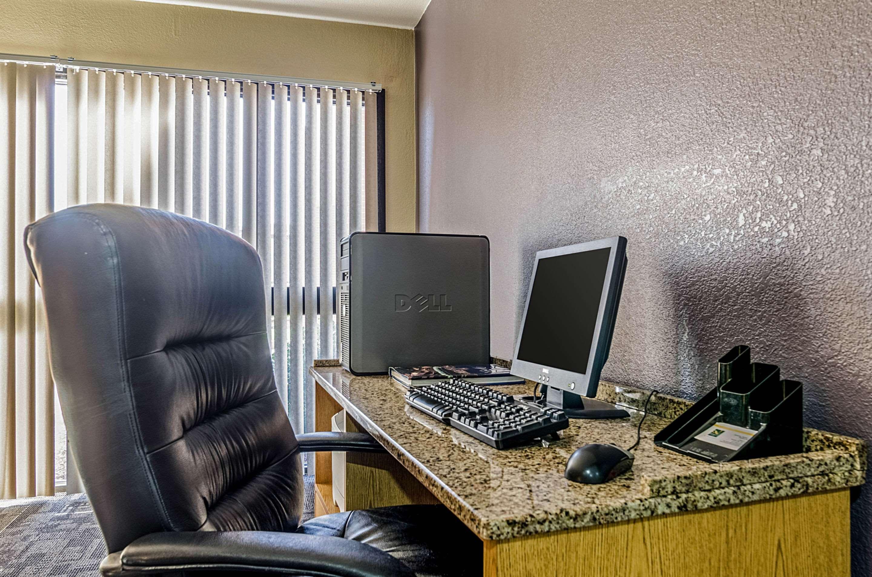 Quality Inn South Wichita Extérieur photo